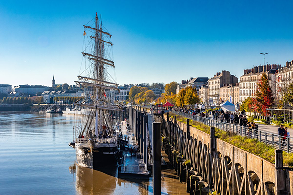 Le Belem amarré à Nantes.